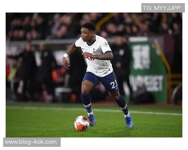 罗马诺透露荷兰边锋贝尔温冬窗或转会欧洲球队关注他